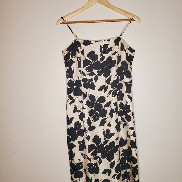 Ann Taylor Black and White Graphic Floral Silhouette Spaghetti Strap Silk Dress - Picture 3 of 9